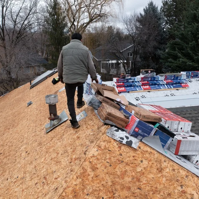 oiufhwh89.com ChatGPT ad — Here's What a New Roof Should Cost In 2026