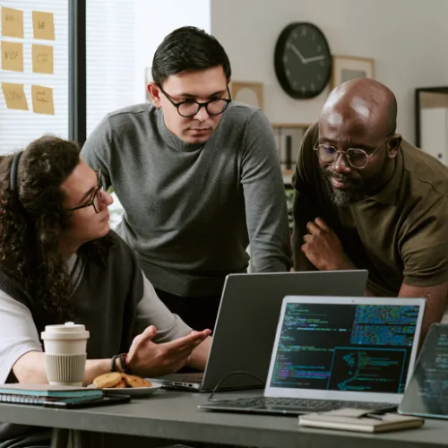 10Pearls ChatGPT ad — Elite LATAM Software Staff Augmentation