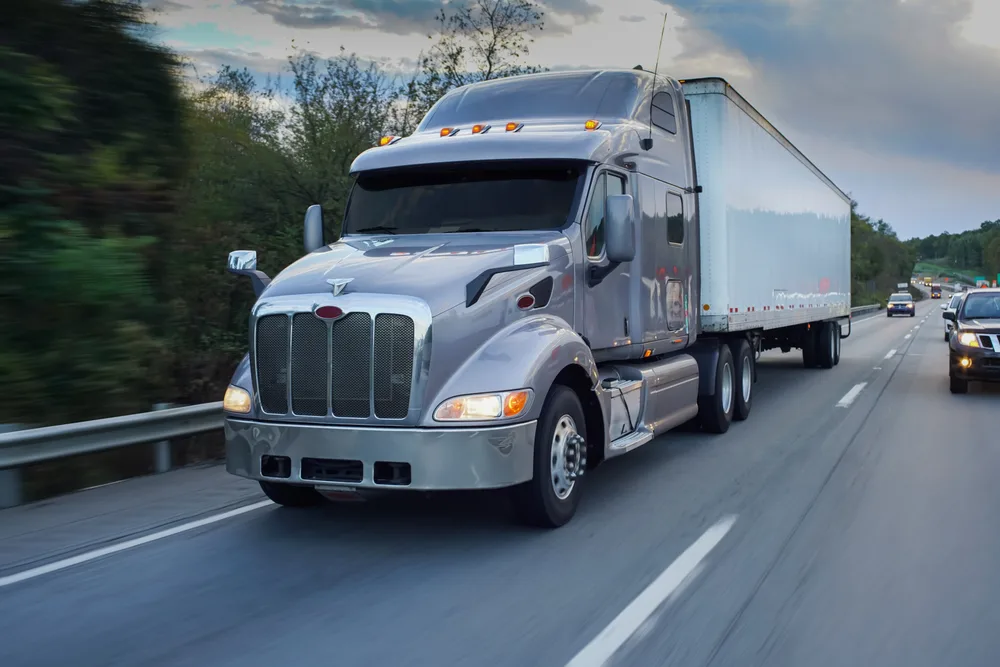 Vellar Holdings LLC ChatGPT ad — Long Distance Movers Near You