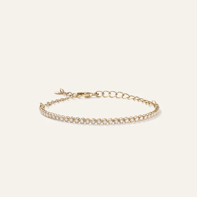 Quince ChatGPT ad — Elegant Bracelets, Gold & Sterling Silver