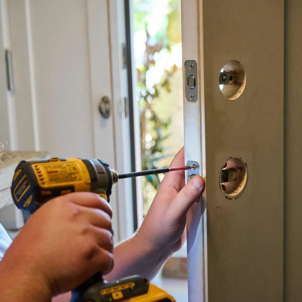 Angi ChatGPT ad — Find a Local Handyman