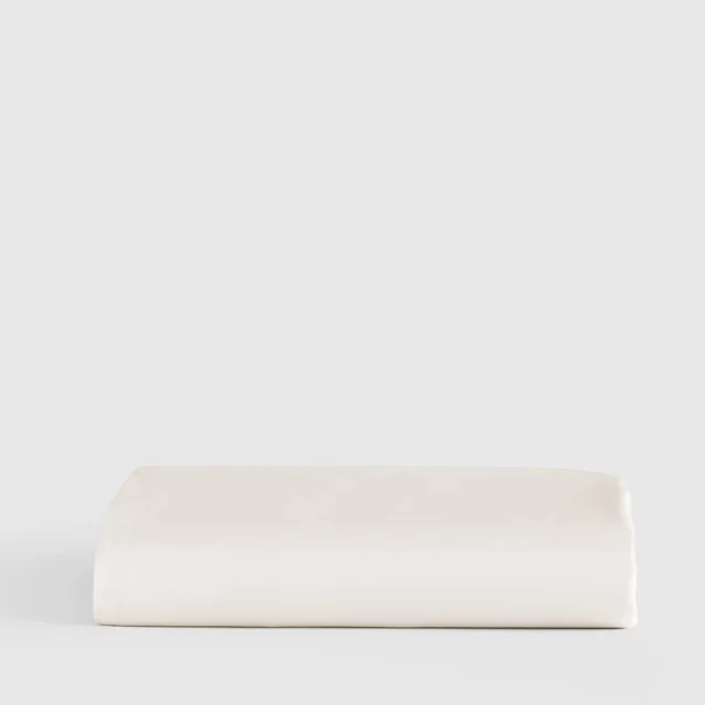 Quince ChatGPT ad — Mulberry Silk Bed Sheets?