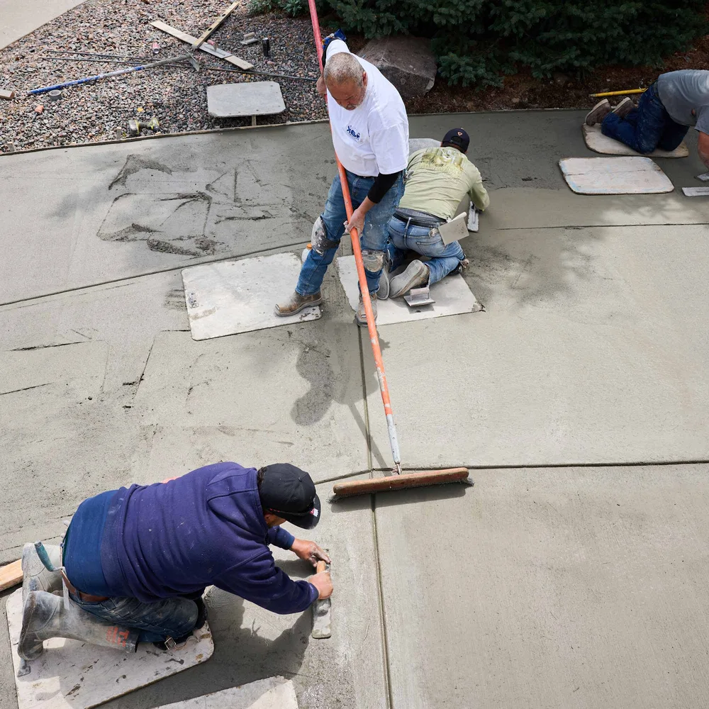 Angi ChatGPT ad — Concrete Driveway Pros