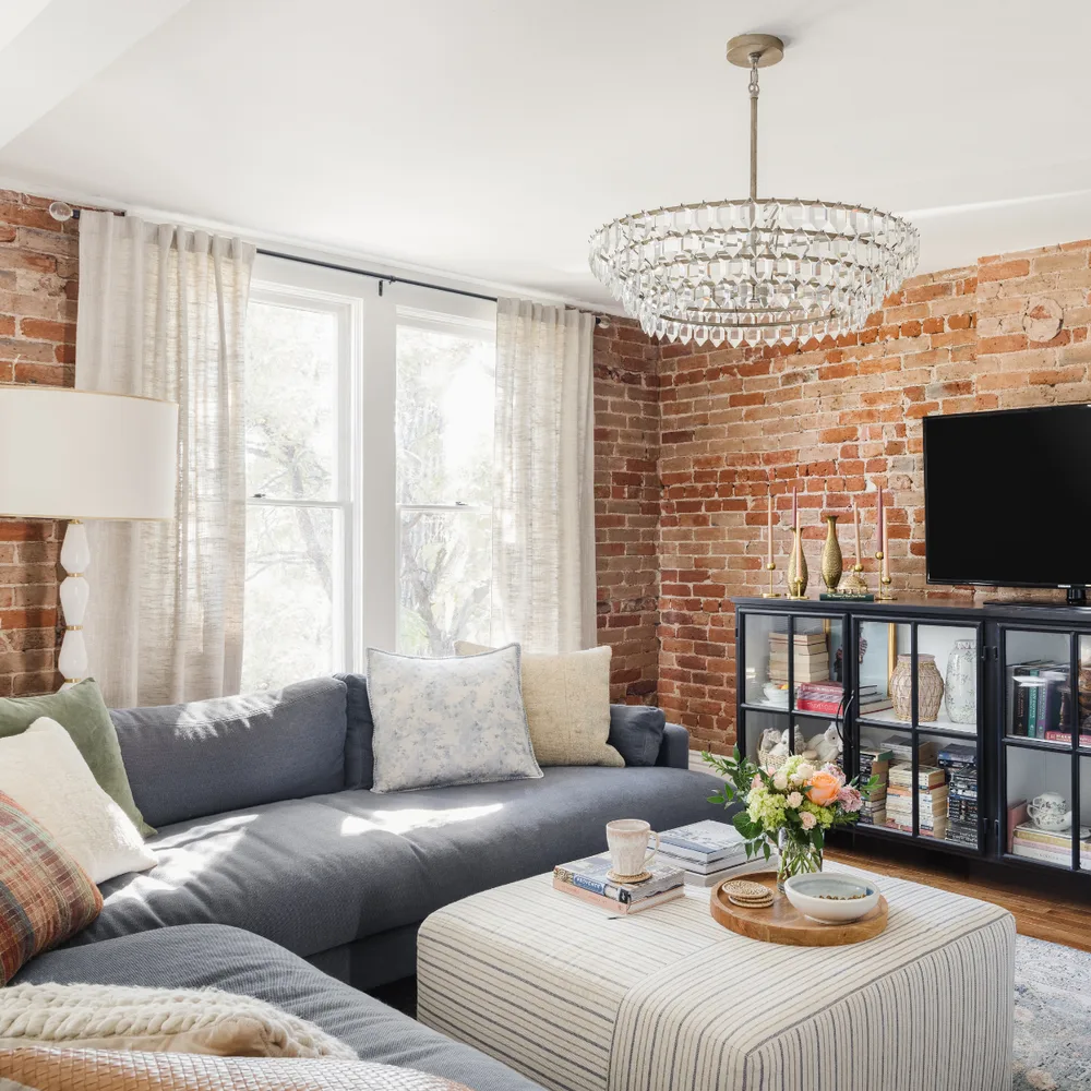 havenly.com ChatGPT ad — The #1 Interior Design Service